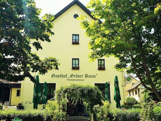 Hotel landgasthof gruner baum dittigheim