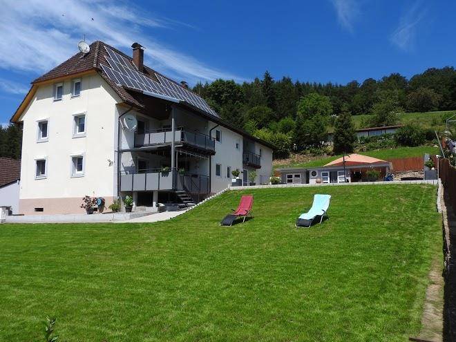 Ferienwohnung geisbergblick mit pool
