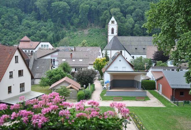 Kurgarten Hotel Image