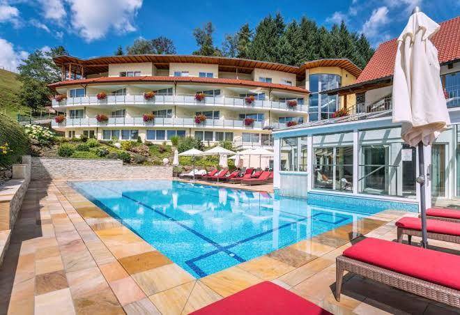 Naturparkhotel adler st roman