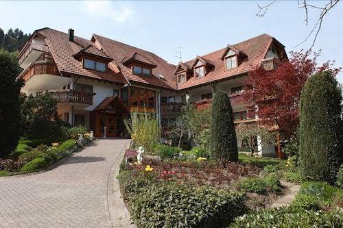 Hotel pension schacher