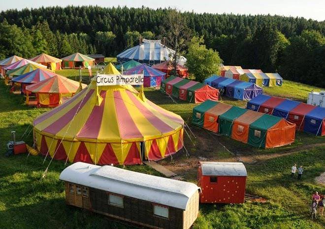 Circartive Haus Hof Pimparello Image