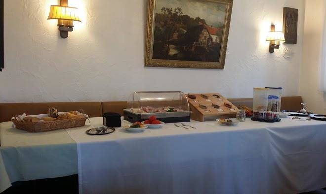 Gaststatte Gruner Baum Image