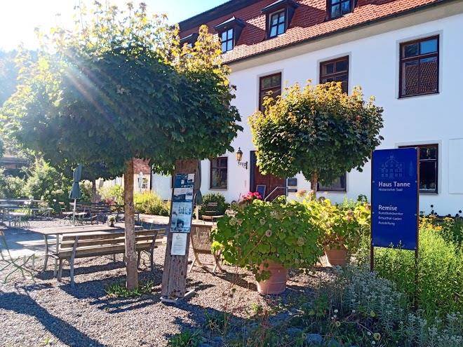 Haus tanne