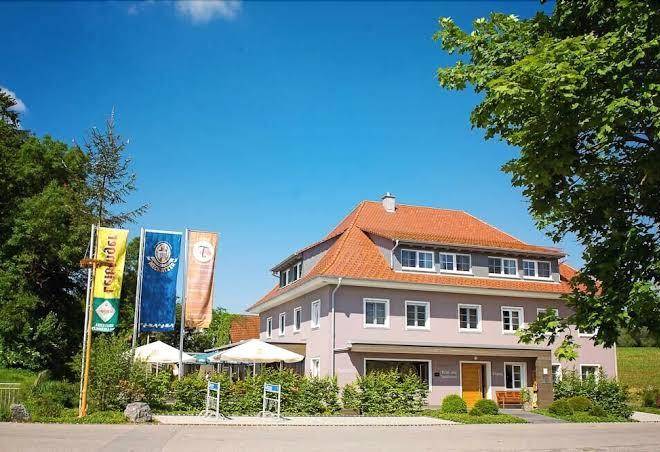Truschwende 4 hotel & restaurant