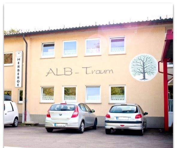 Alb traum