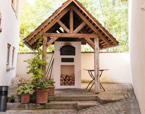 Hofgut maisenburg