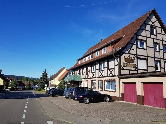 Hotel krone ug