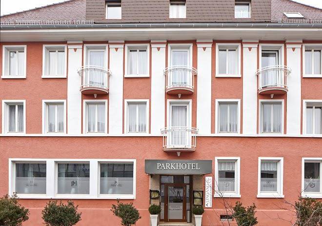 Die fruhstuckerei im parkhotel