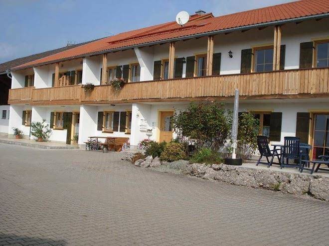 Kyrer hof