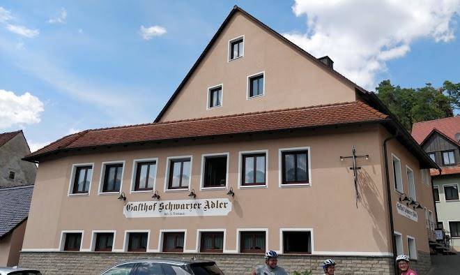 Landgasthof schwarzer adler warzfelden