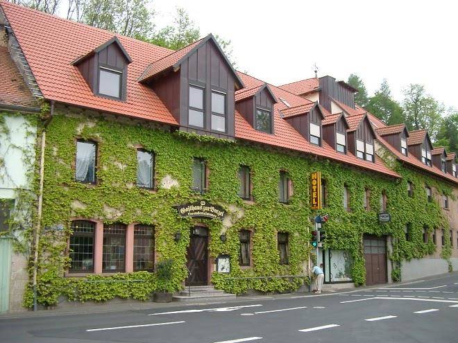 Hotel Und Gasthaus Zur Brezel Image