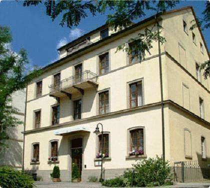 Allee hotel garni