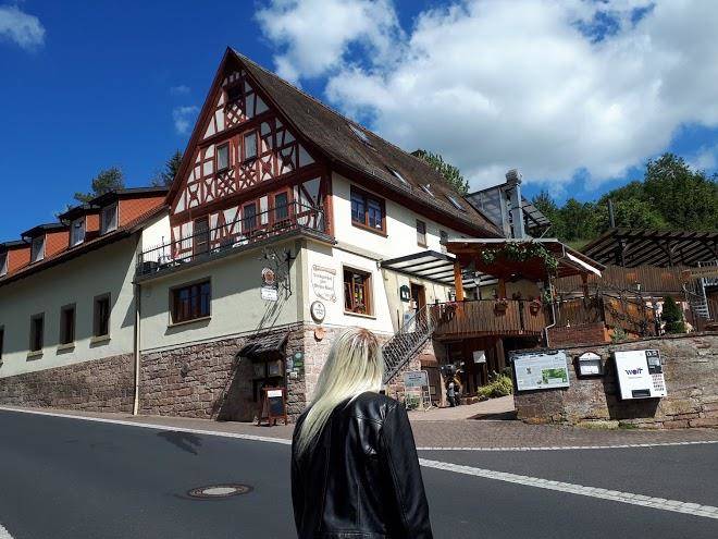 Landgasthof zum weisen rossl