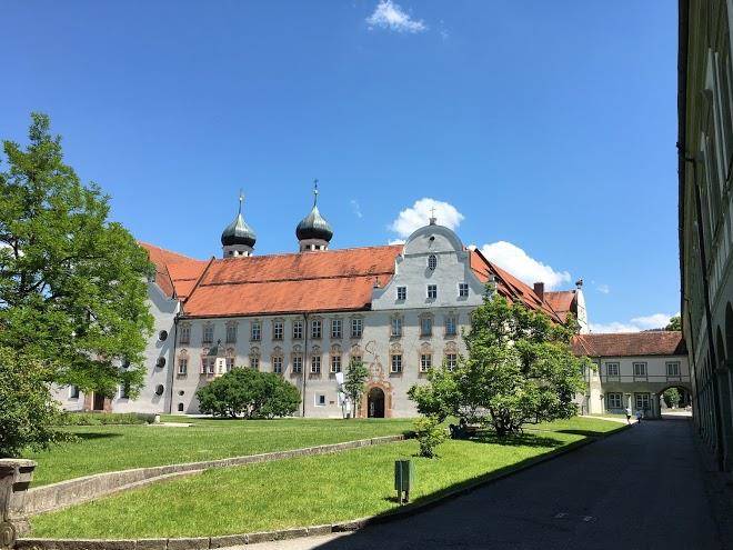 Kloster benediktbeuern gastehaus