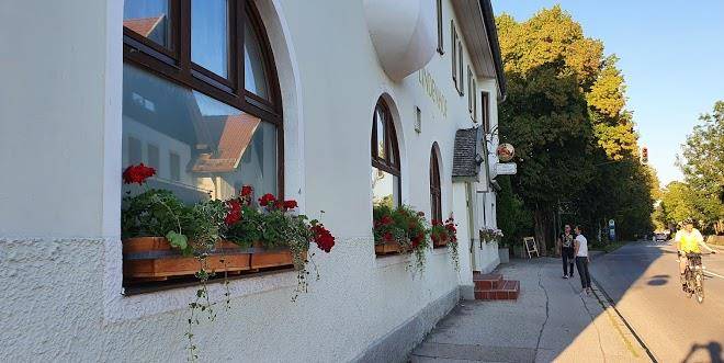 Zum lindenhof