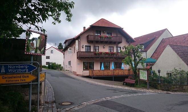 Schwarzer adler