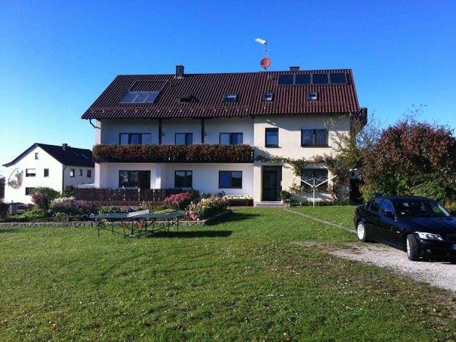 Pension zambelli mit burgblick panorama