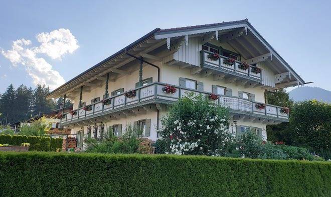 Haus am forst