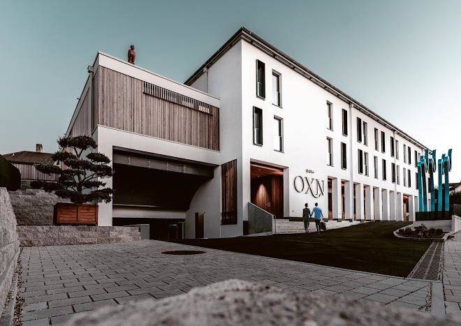 Zumoxn hotel & restaurant