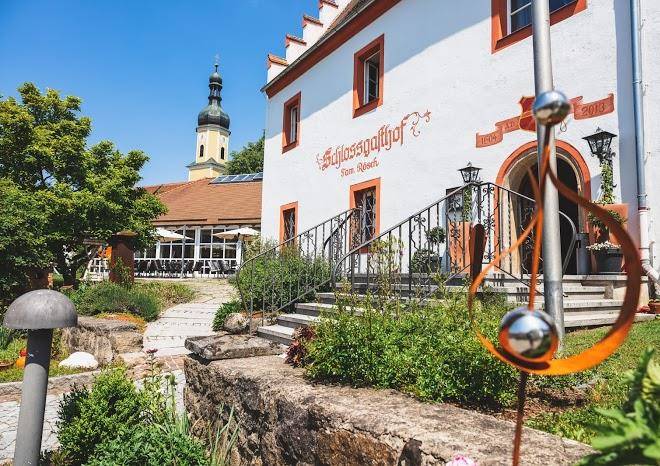 Hotel schlossgasthof rosch