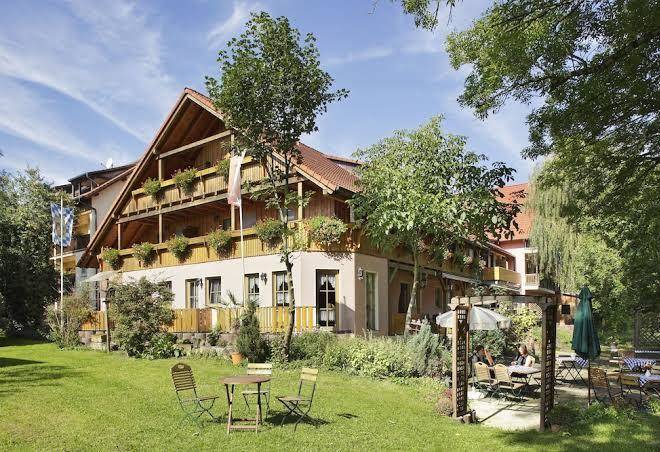 Hotel land und aktivhotel altmuhlaue