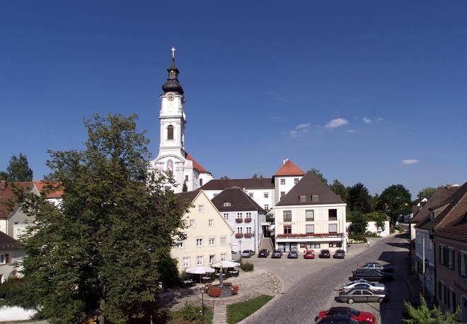 Historischer brauereigasthof und hotel maierbrau altomunster