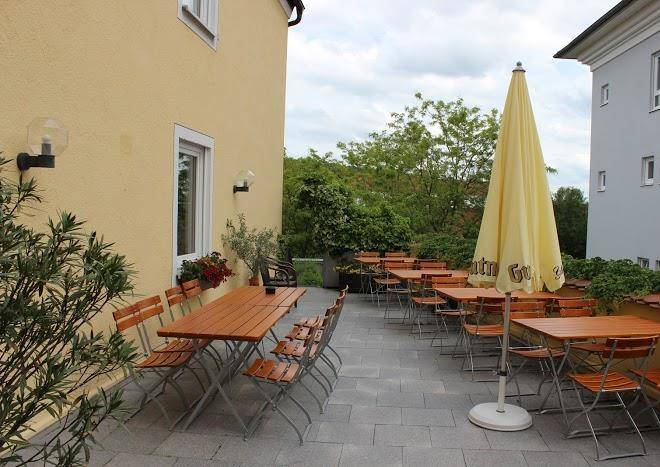 Hotel & restaurant goldener greifen