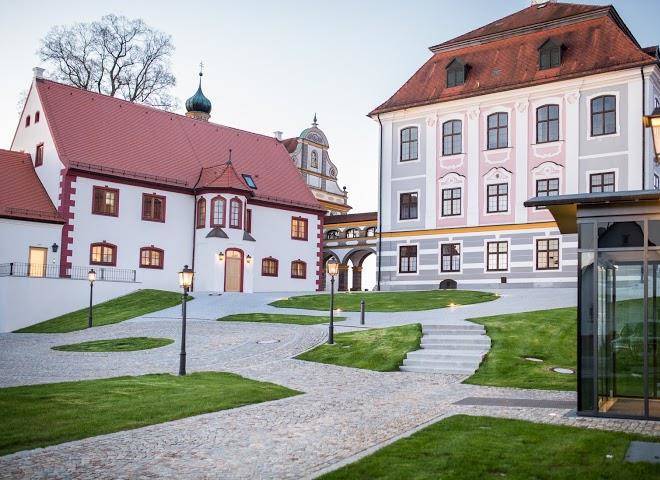 Hotel schloss leitheim