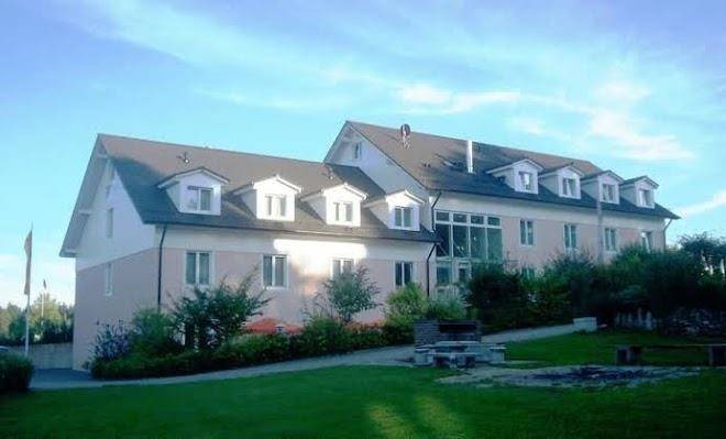 Hotel & restaurant altmuhlberg inh stefan rupp