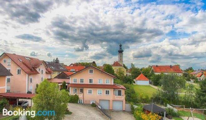 Gastehaus zehmerhof bei erding