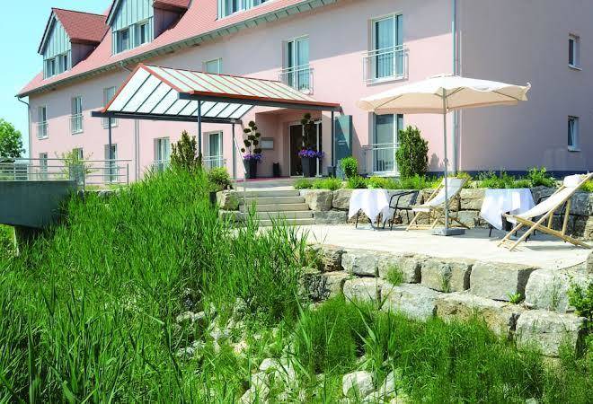 Acantus hotel & restaurant