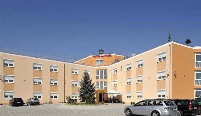 Hotel aurora