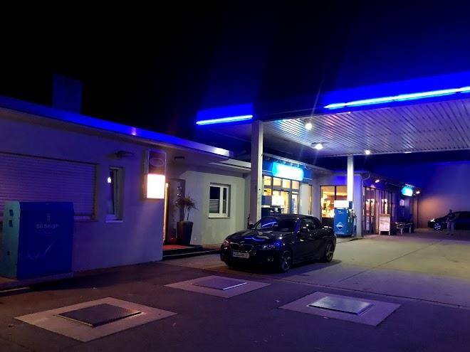 Tankbar's hotelchen