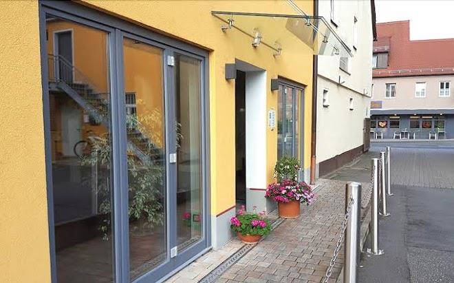 Hotel Garni Weisses Lamm Erlangen Image