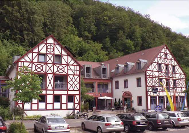Behringers freizeit und tagungshotel gmbh