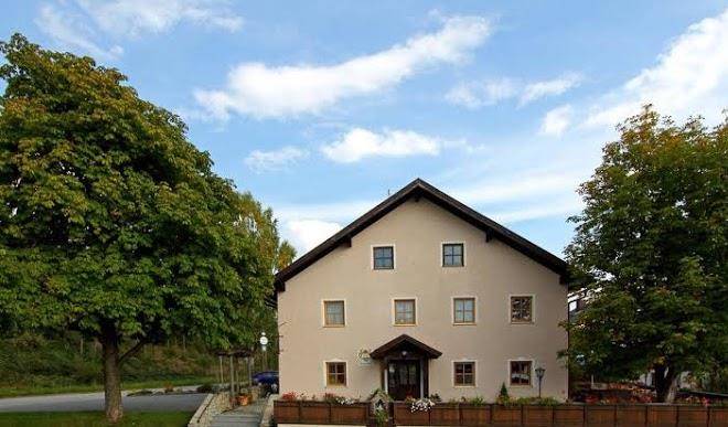 Gasthaus zum stausee