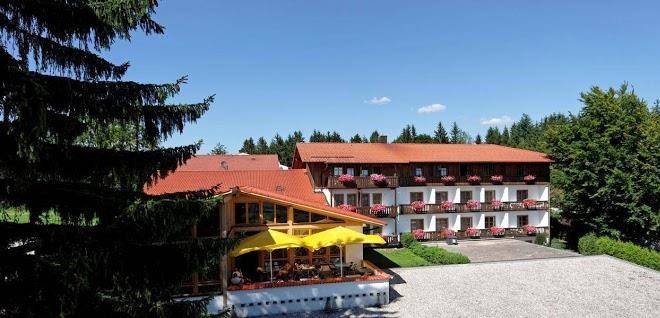 Landhotel tannenhofs gmbh & co kg
