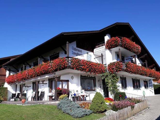 Gastehaus bergfrieden