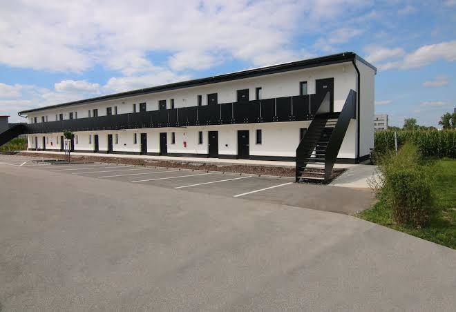 Lh hotel