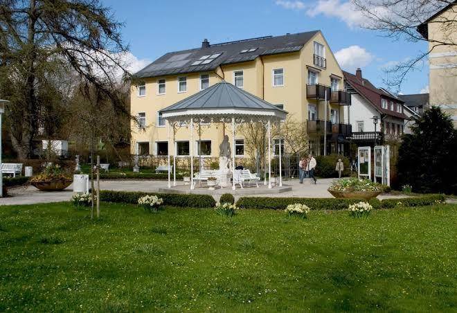 Am rosengarten