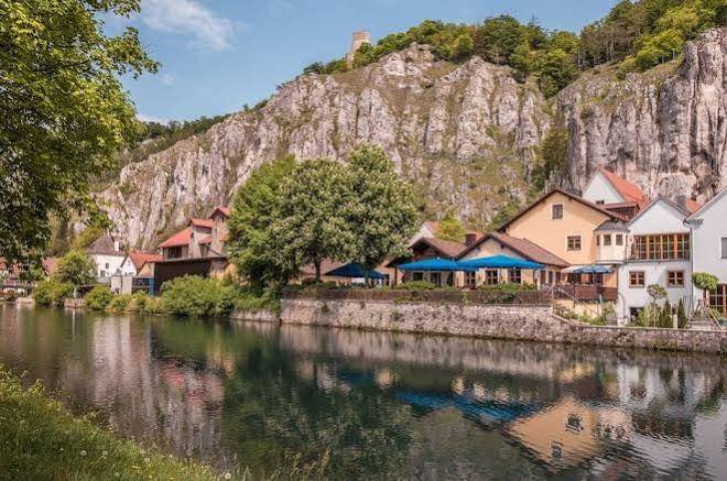 Hotel & brauereigasthof schneider
