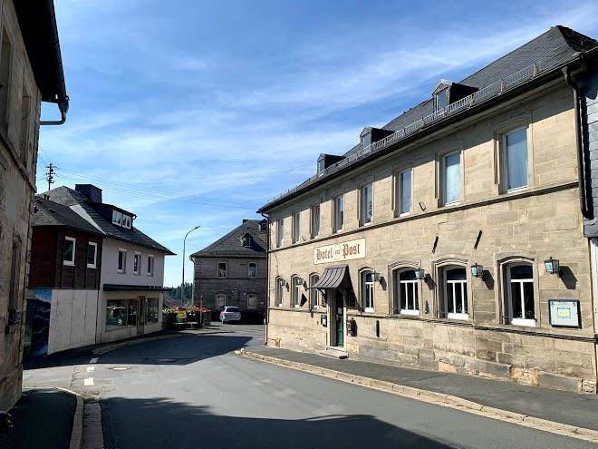 Hotel zur post