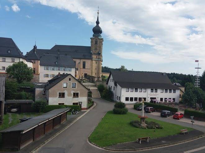 Zwei linden ott