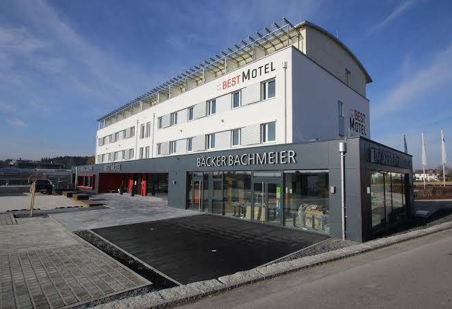 Best motel