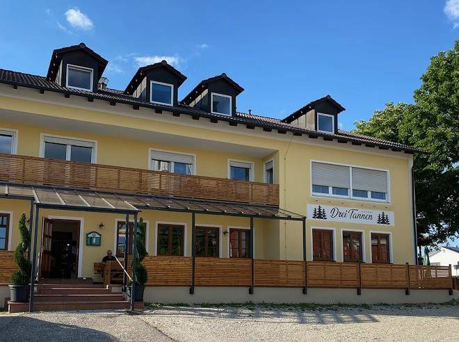 Drei tannen hotel & gasthof in altdorf