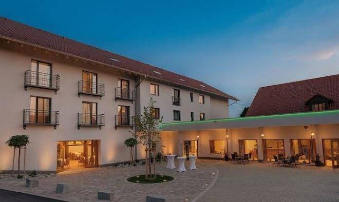 Gasthaus Und Hotel Forster Am See Image