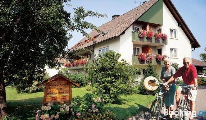 Weinhof hornstein