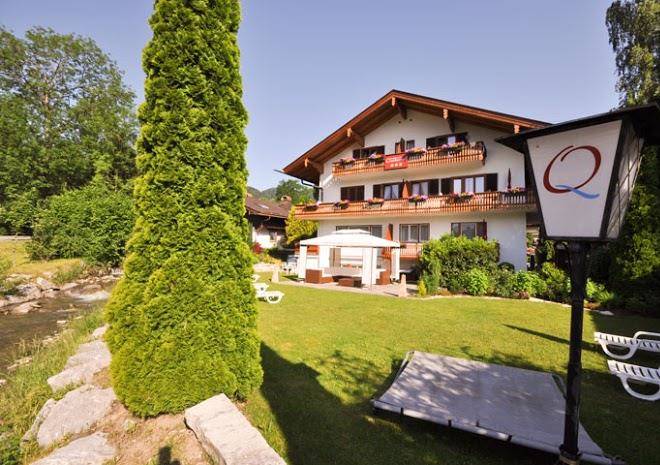 Hotel Quellenhof Image