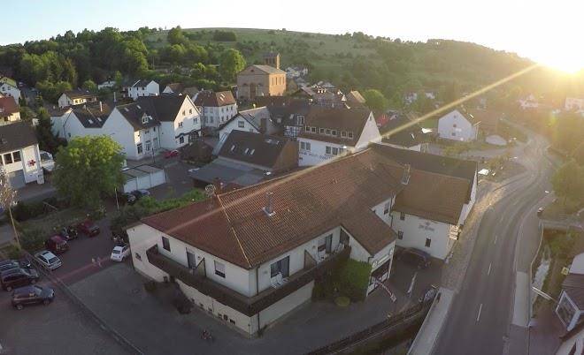 Landhotel Gasthof Zur Krone Image